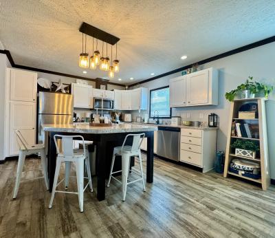 Photo 4 of 15 of home located at 11159 Red Arrow Hwy Lot 191 Bridgman, MI 49106