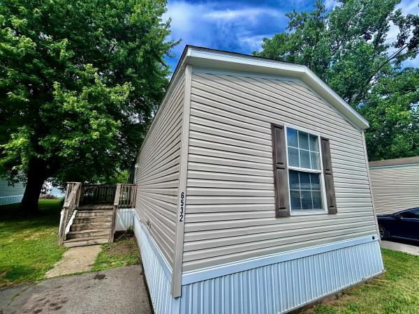 2016 Fleetwood Sandalwood Mobile Home