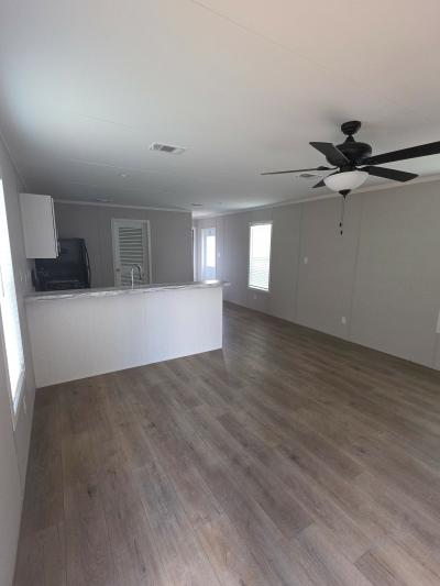 Photo 5 of 5 of home located at 7635 Golfball Drive San Antonio, TX 78244