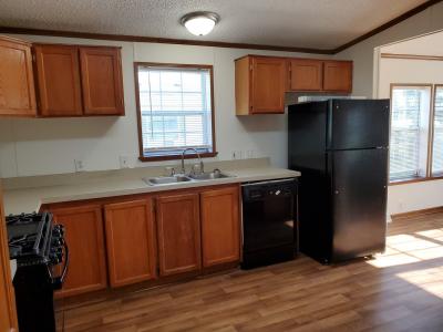 Photo 3 of 12 of home located at 6673 Rio Grande Dr Romulus, MI 48174