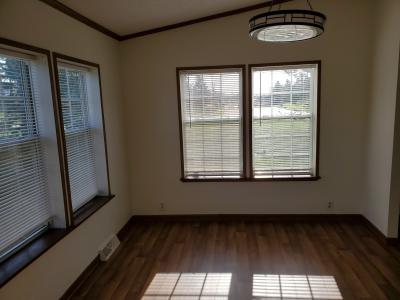Photo 5 of 12 of home located at 6673 Rio Grande Dr Romulus, MI 48174