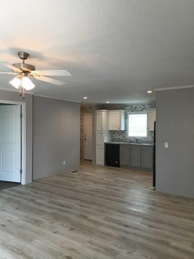 Photo 4 of 12 of home located at 9853 Sackett Dr., Lot 26 Brownsburg, IN 46112