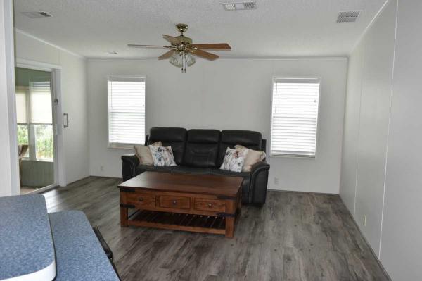 2001 Homes of Merit Mobile Home