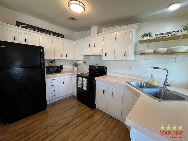 1991 NOBI Mobile Home For Sale