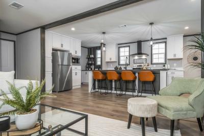 Champion Homes Embrace Sunlight 052 Mobile Home Floor Plan