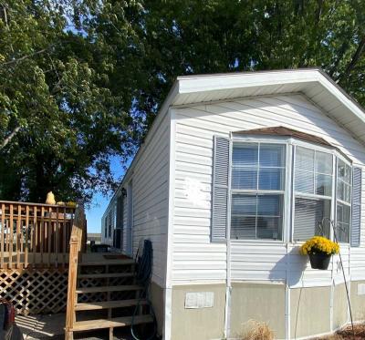 Mobile Home at 118 Kingsway Dr North Mankato, MN 56003