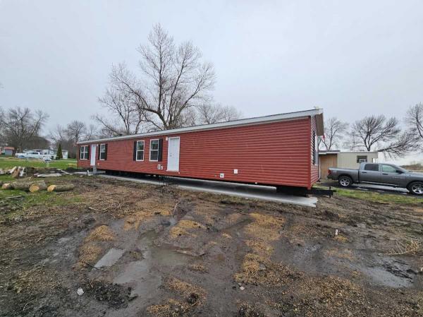 Photo 1 of 1 of home located at 521 Vista Villa Ct Waseca, MN 56093