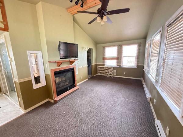1995 Schult Creekwood Mobile Home