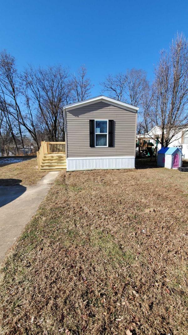 Photo 1 of 2 of home located at 2037 Glengate Estates Drive O Fallon, MO 63366