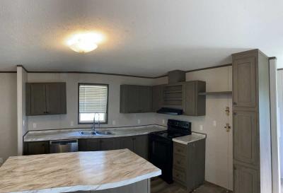 Mobile Home at 14461 St Rt 104 Ashville, OH 43103