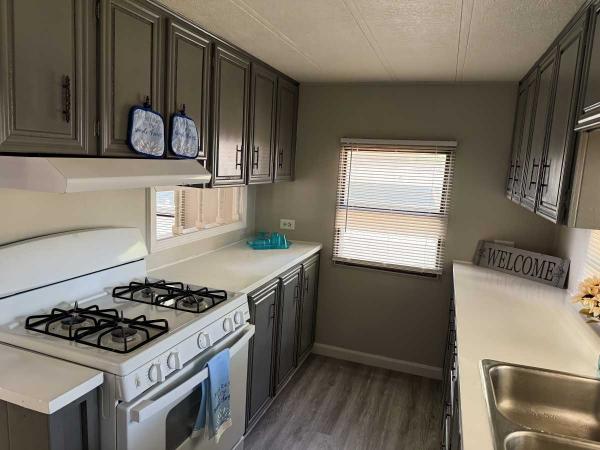 Photo 1 of 2 of home located at 777 E Yerby St #17 Marshall, MO 65340