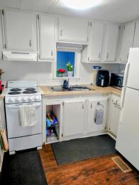 1983 1BR/1BA Mobile Home