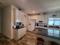 2019 Champion Creekside Manor  Mobile Home
