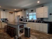 2019 Champion Creekside Manor  Mobile Home