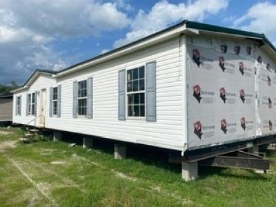 Mobile Home at 2291 Pine Grove Chap Leon, WV 25123