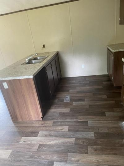 Photo 3 of 6 of home located at 26490 Haynes Settlement Rd Springfield, LA 70462