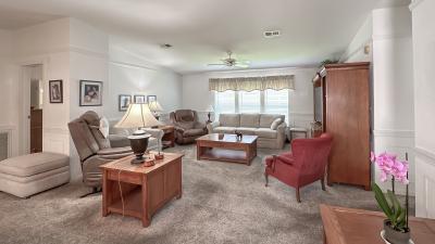 Photo 2 of 18 of home located at 319 Grimes Dr Lady Lake, FL 32159