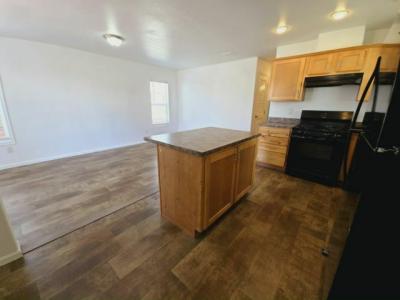 Photo 4 of 13 of home located at 825 N Lamb Blvd, #281 Las Vegas, NV 89110