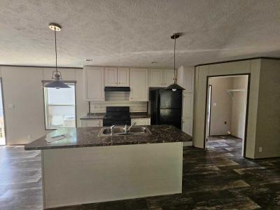 Photo 5 of 11 of home located at 5570 Connie Jean Road, #24 Jacksonville, FL 32222