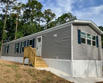 Photo 2 of 8 of home located at 3170 Calder Drive Jacksonville, FL 32250