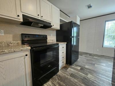 Photo 4 of 10 of home located at 479 Suwanee Drive North Fort Myers, FL 33917