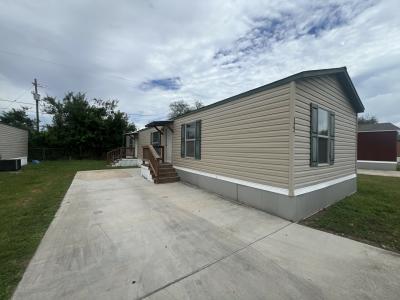 Mobile Home at 310 Hester Ave, #322B Donna, TX 78537