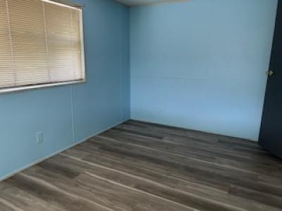 Photo 4 of 12 of home located at 33 Rose Drive Fruitland Park, FL 34731