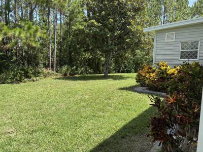 Photo 5 of 23 of home located at 19 Pineview Lake Circle #581 Ormond Beach, FL 32174