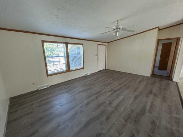 2006 Mobile Home