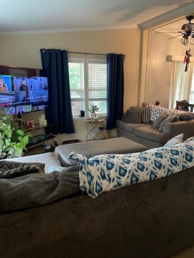 Photo 5 of 16 of home located at 28079 Charlemagne #39 Romulus, MI 48174