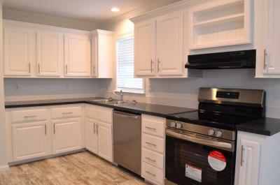 Photo 7 of 8 of home located at 341 Allamanda Circle Venice, FL 34285