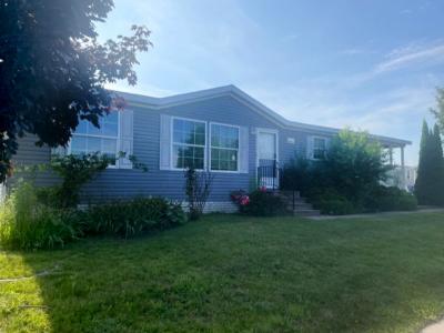 Mobile Home at 1212 Tanglewood Ln Lot 107 Burton, MI 48529