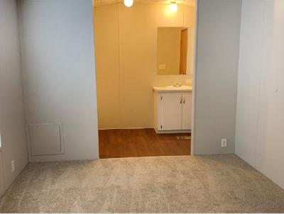 Photo 2 of 3 of home located at 1152 Briar Patch Ln Lot 15 Burton, MI 48529
