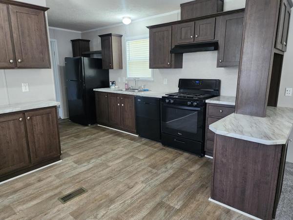 2021  Mobile Home For Sale