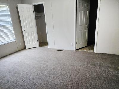 Photo 3 of 6 of home located at 3118 Westshore Drive Lot 10 Bay City, MI 48706