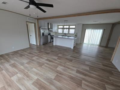 Photo 3 of 16 of home located at 25898 I-30 Frontage Rd Bryant, AR 72015