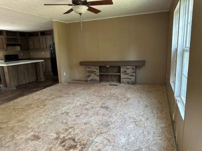 Photo 5 of 10 of home located at 715 County Road 915 Leesburg, AL 35983
