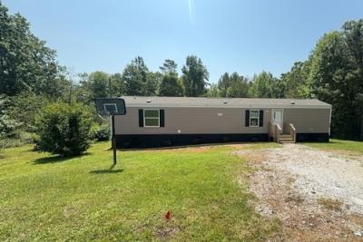 Mobile Home at 178 Left Fork Rd Pickens, SC 29671