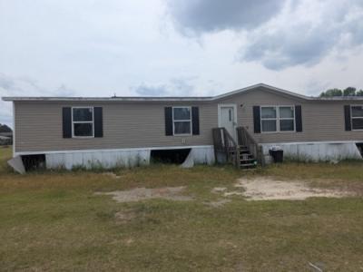 Mobile Home at 1241 Edna Rd Manning, SC 29102