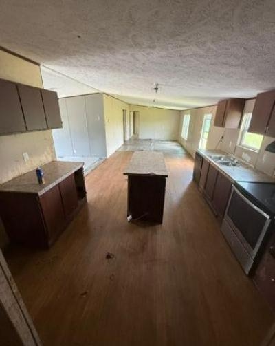 Photo 2 of 10 of home located at 1241 Edna Rd Manning, SC 29102