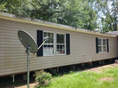 Mobile Home at 1580 Hwy 569 S Liberty, MS 39645