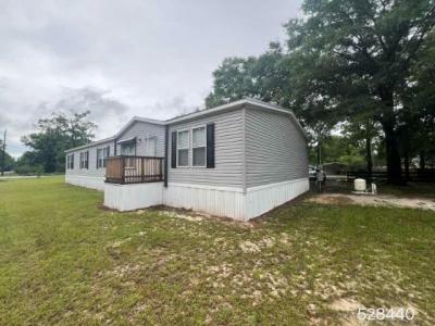Mobile Home at 3720 Montrose St Vidor, TX 77662