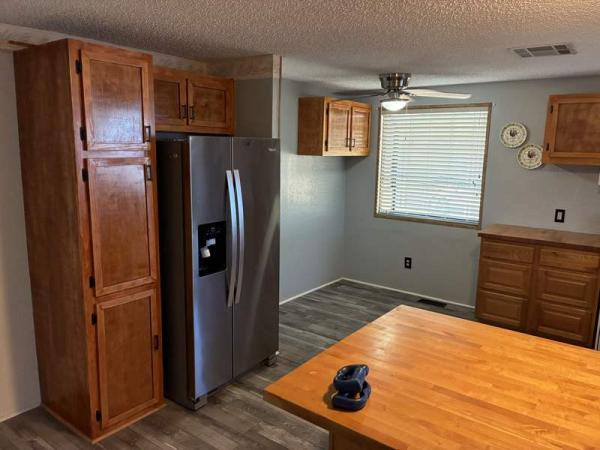 1987 Cavco Manufactured Home