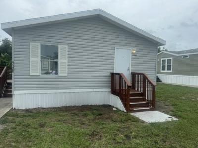 Photo 3 of 11 of home located at 9320 Paradise Drive Tampa, FL 33610