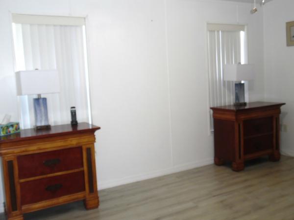 2005 Homes of Merit Mobile Home