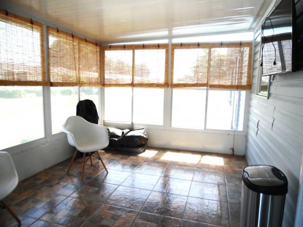 2005 Homes of Merit Mobile Home