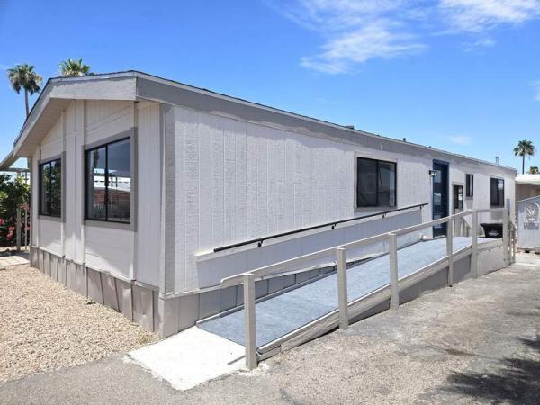 1985 Skyline Manufactured Home