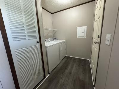 Photo 4 of 10 of home located at 300 Brookside Manor Goshen, IN 46526