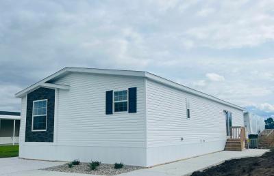Mobile Home at 6083 Parkway Street Lot Pw6083 Saginaw, MI 48603