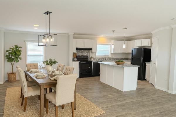 2025 Elliott Mobile Homes Emerald Mobile Home